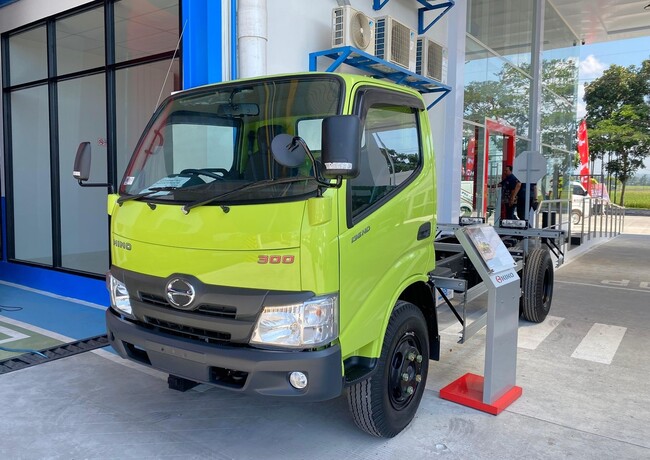 Foto Hino resmi Membuka Dealer Baru di Banyuwangi 04
