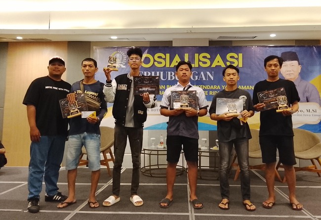 MO16