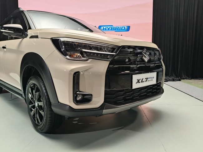Suzuki New XL7 Alpha Hybrid Resmi Mengalami Penyegaran di Sisi Ekterior 02