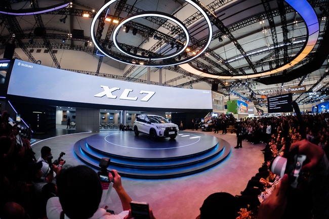 Suzuki Resmi meluncurkan XL7 Terbaru di GIIAS 2026 02