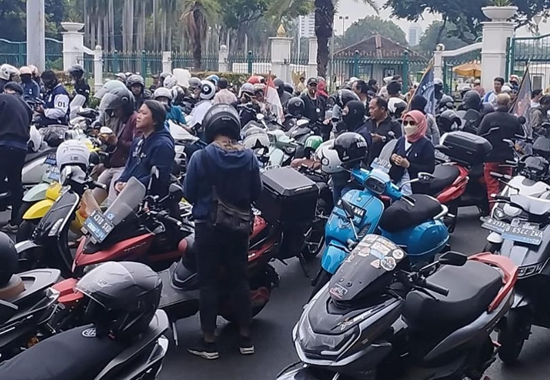 2024 01 riding motoe 2
