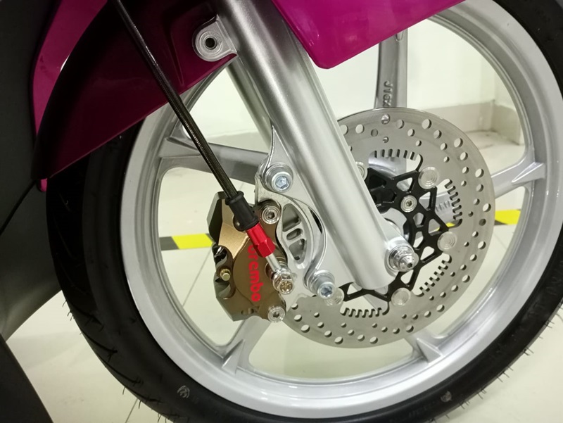 KAKI DEPAN Penggantian disc brake dan kaliper variasijpeg