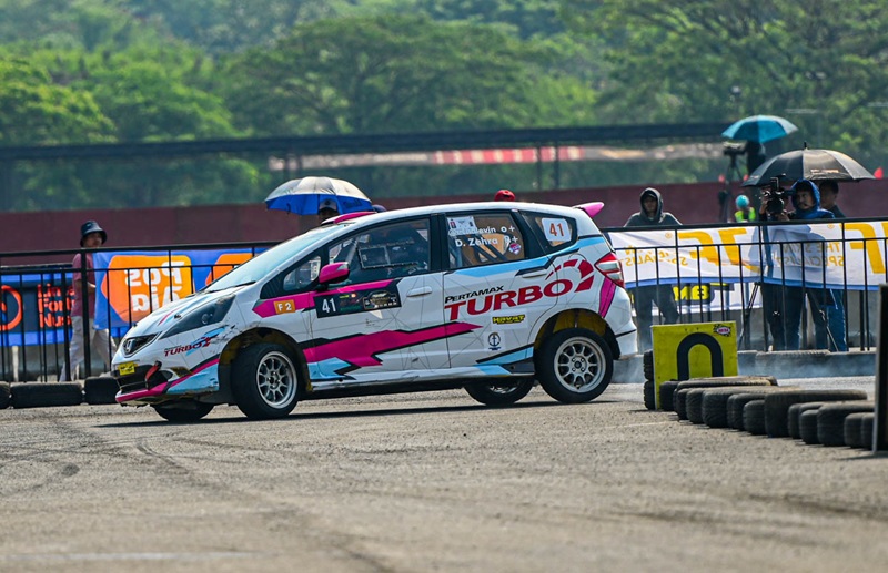 Diva Zahra Menyabet Juara 2 di Kelas Wanita Pada Kerjunas Sprint Rally 2024 04