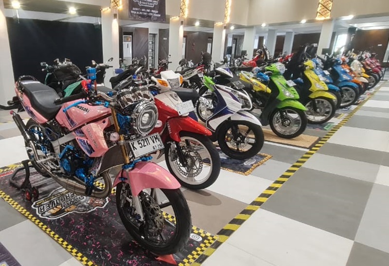 MODIF HARIAN Dominasi display di UMK Otocontest 2024