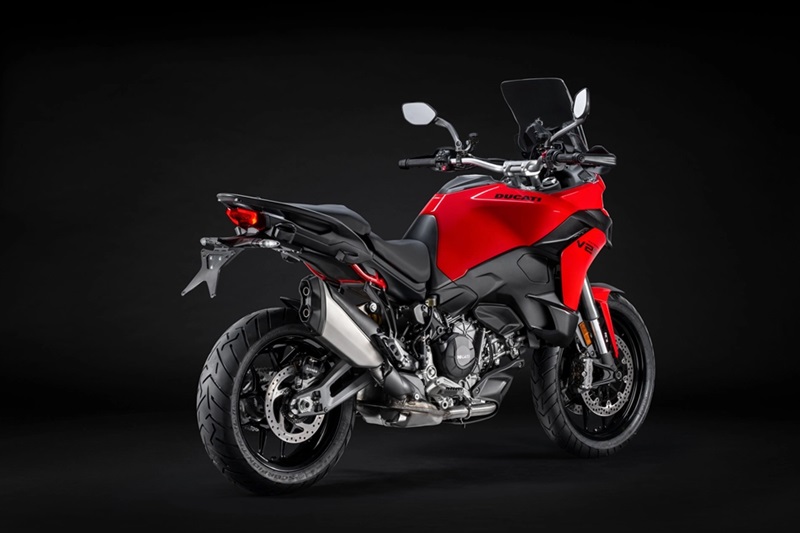 2025 Ducati Multistrada V2 3