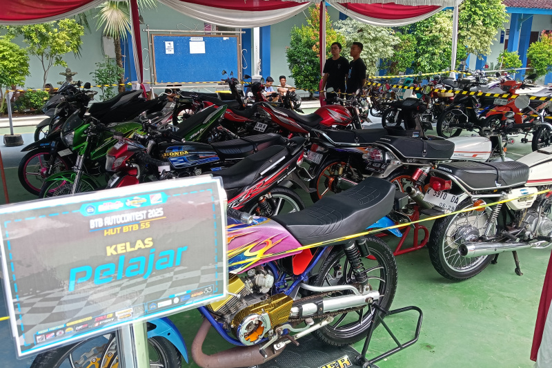 btb display pelajar