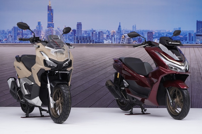 Opening JFK Pengunjung Padati Booth Honda 1