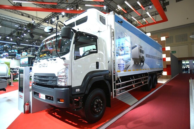 Foto Isuzu 02