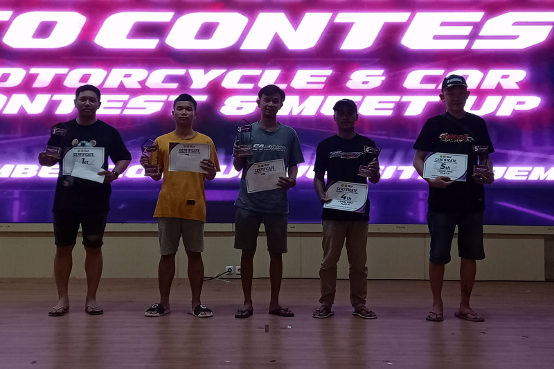 2025 11 moc lokal pro