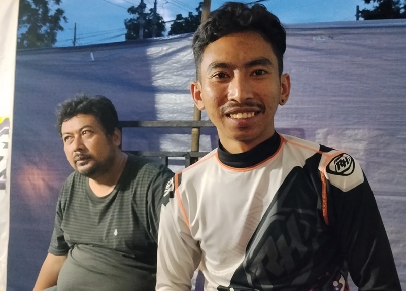 Raka Komang bersama tuner Wijaya Kediri