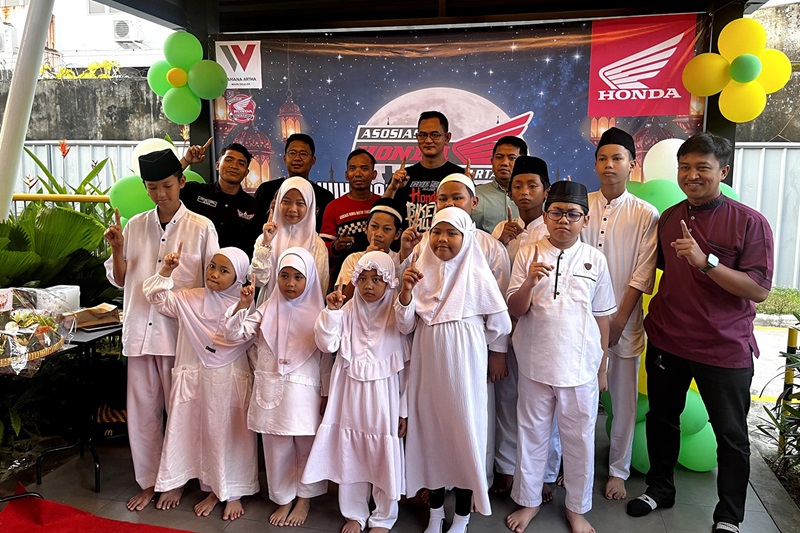 Sweet Seventeen AHJ Soliditas Komunitas Honda Jakarta dalam Semangat Kebersamaan Ramadan 3