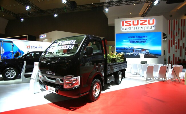Foto Isuzu 03