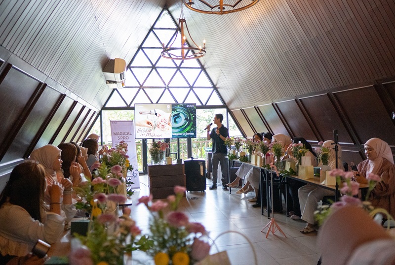 2. Ofero Bloom in Motion Cam 2 43