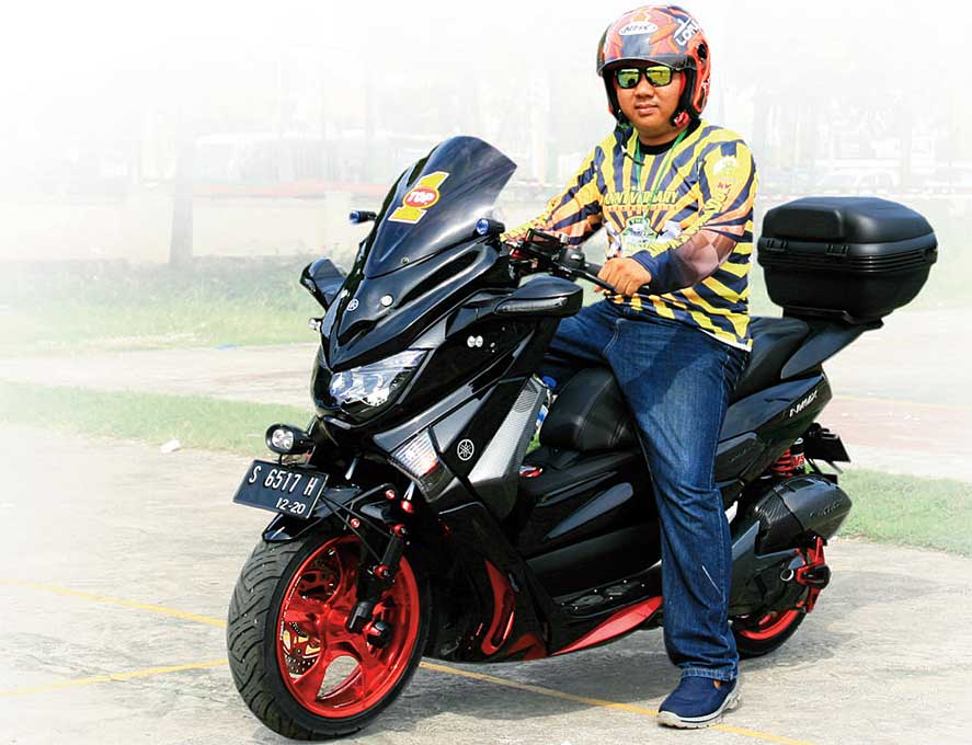 Yamaha N-MAX '15 Tuban : Elegant Touring Style
