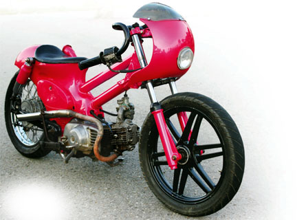 MINI CAFE RACER : ASTREA SUPERCUB 700’81, KEDIRI